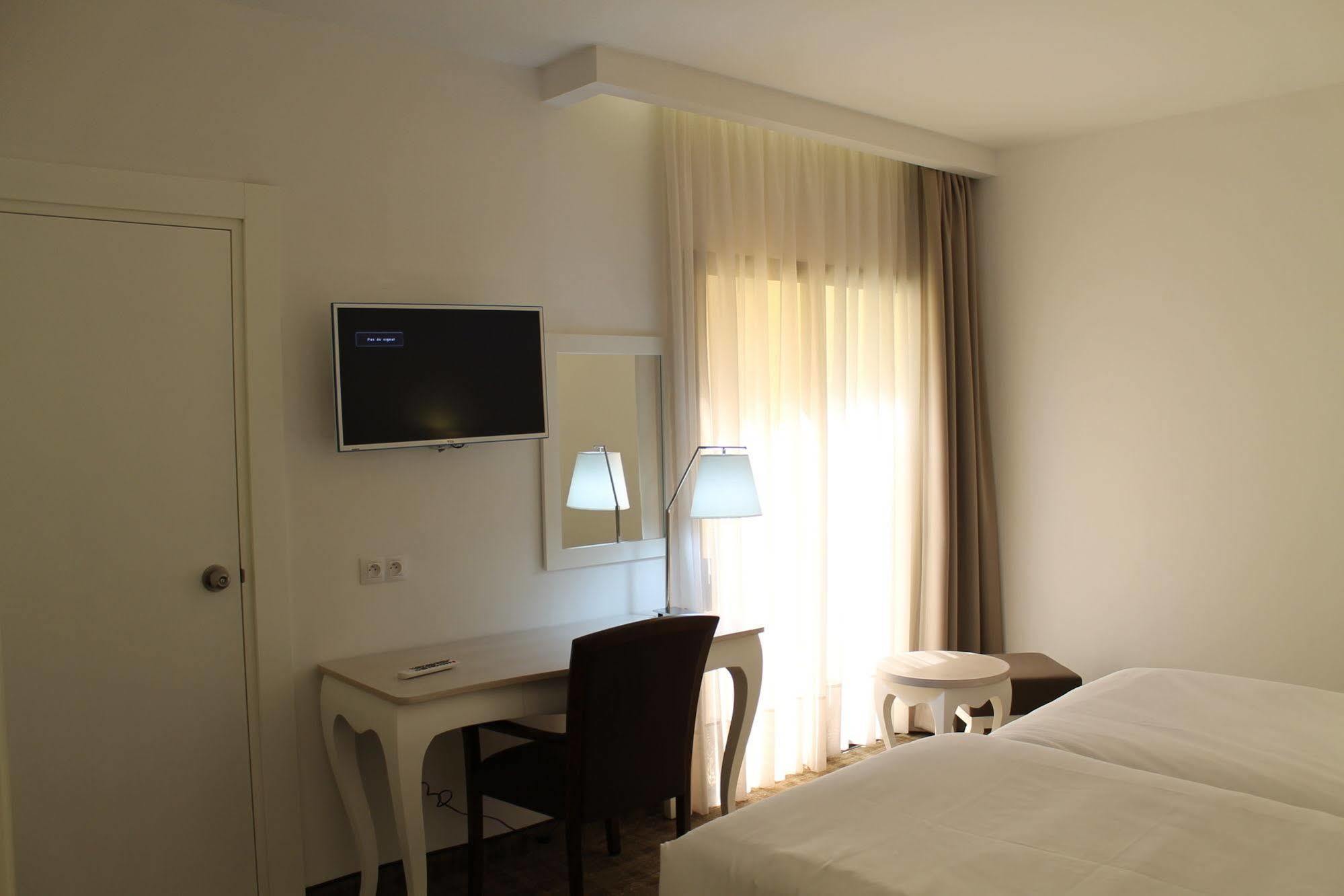 Hotel Lac Leman, Les Berges Du Lac Туніс Екстер'єр фото